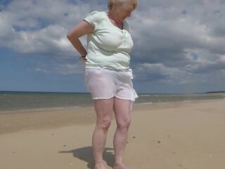 เมีย walking บน ชายหาด, ฟรี เอชดี ผู้ใหญ่ ฟิล์ม คลิป 4c | xhamster